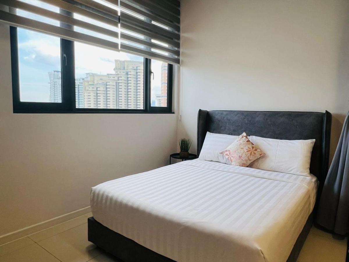 Chambers Serviced Suites Klcc By Cozy Stay 吉隆坡 外观 照片