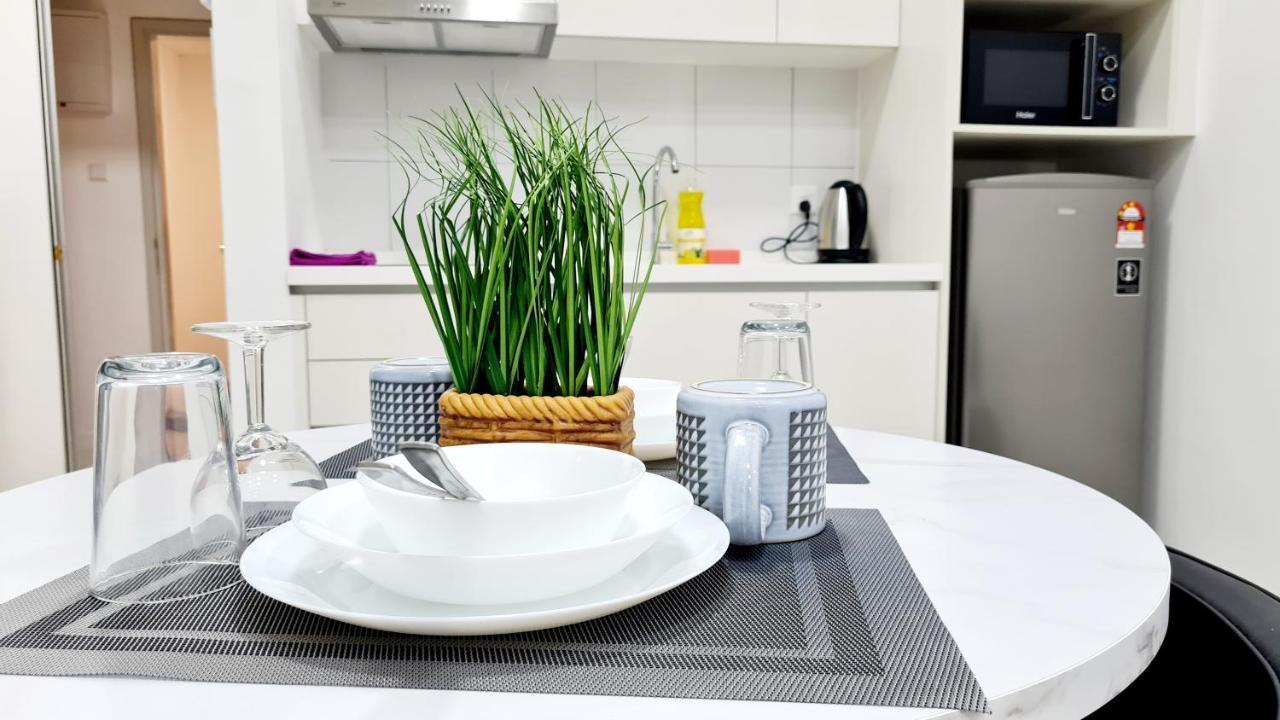 Chambers Serviced Suites Klcc By Cozy Stay 吉隆坡 外观 照片