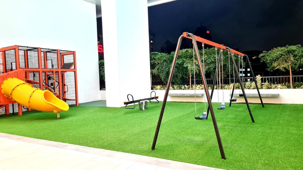 Chambers Serviced Suites Klcc By Cozy Stay 吉隆坡 外观 照片