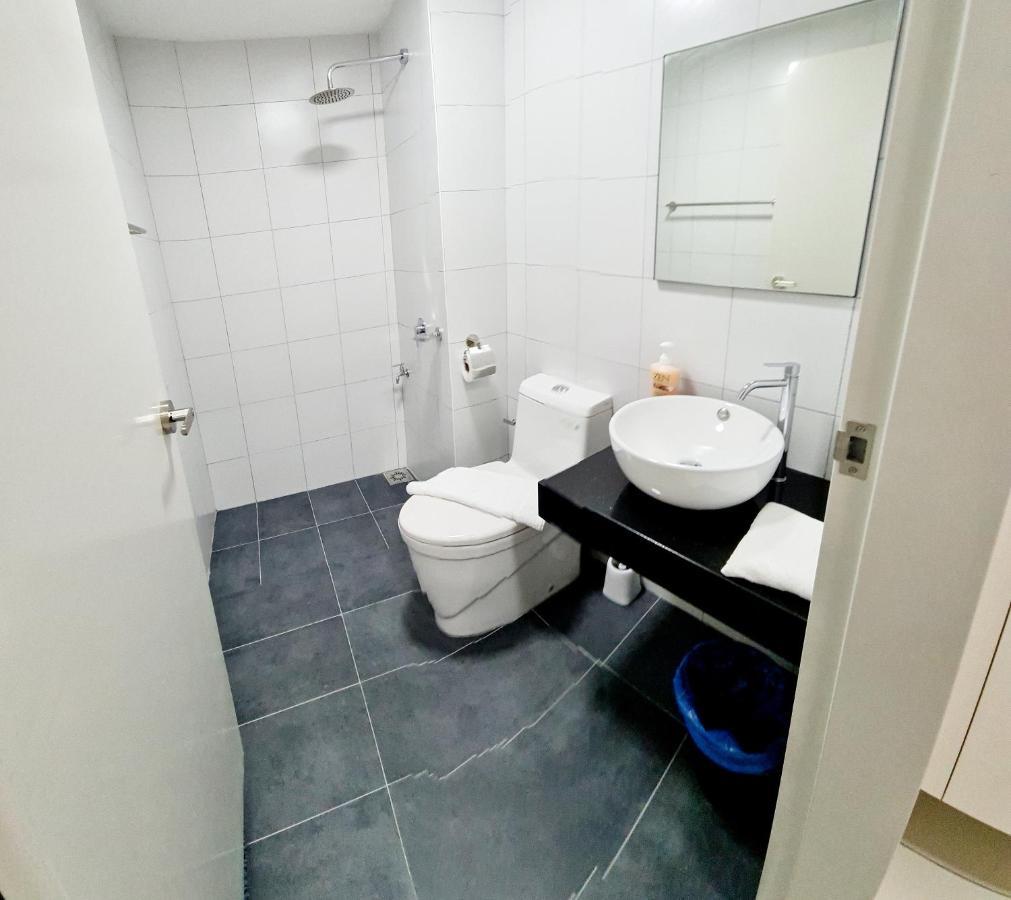 Chambers Serviced Suites Klcc By Cozy Stay 吉隆坡 外观 照片