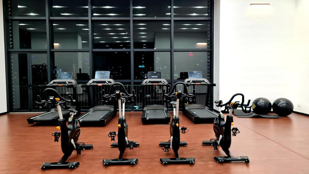 Chambers Serviced Suites Klcc By Cozy Stay 吉隆坡 外观 照片